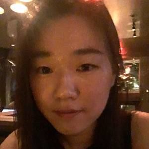 Meet your Posher, Mia